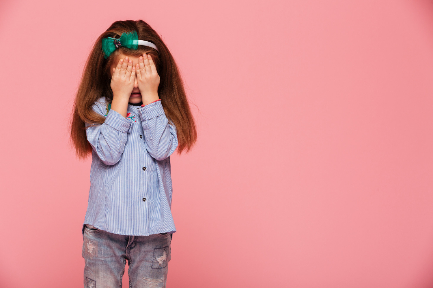 La validación emocional en los hijos previene crisis familiares.